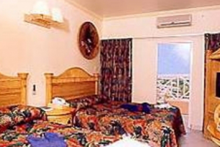 Ballroom/Hall 4 of 4