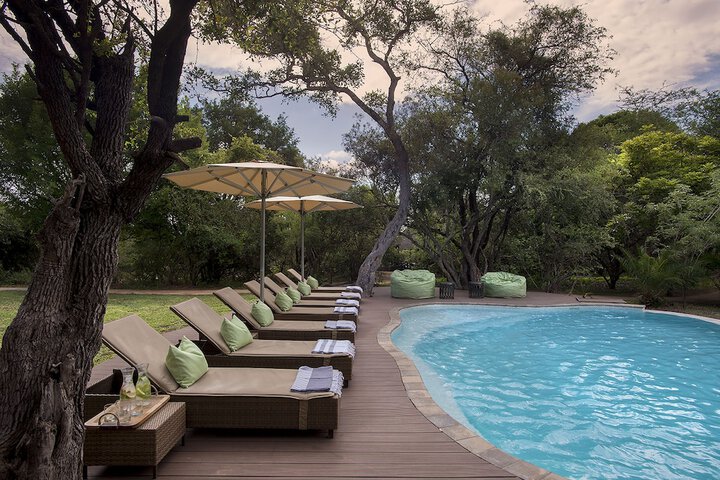 Pool 2 of 30