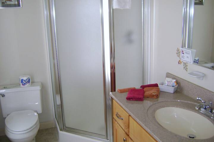 Clean Restrooms