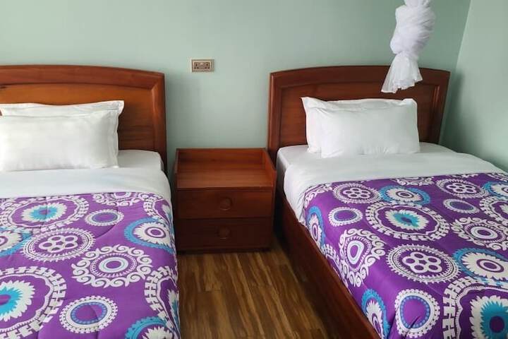 Room 93 of 150