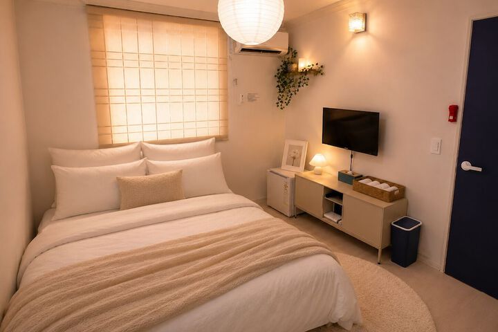 Room 14 of 31