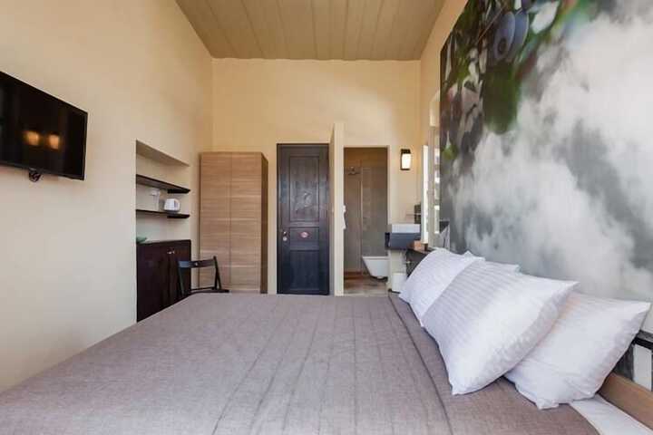 Room 48 of 128