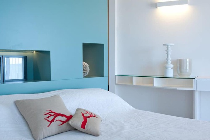 Room 12 of 43