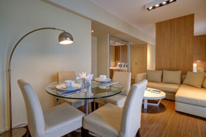 Room 28 of 101