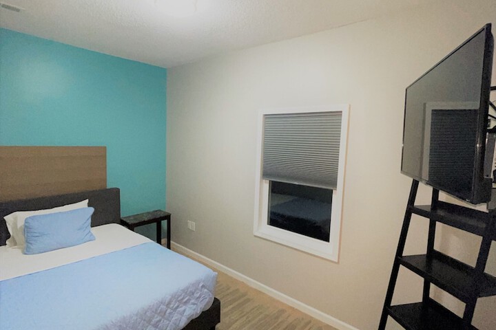 Room 8 of 47