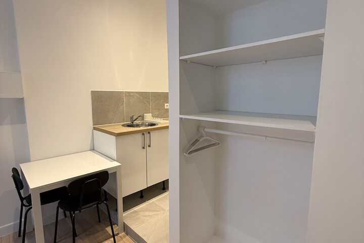Room 17 of 58
