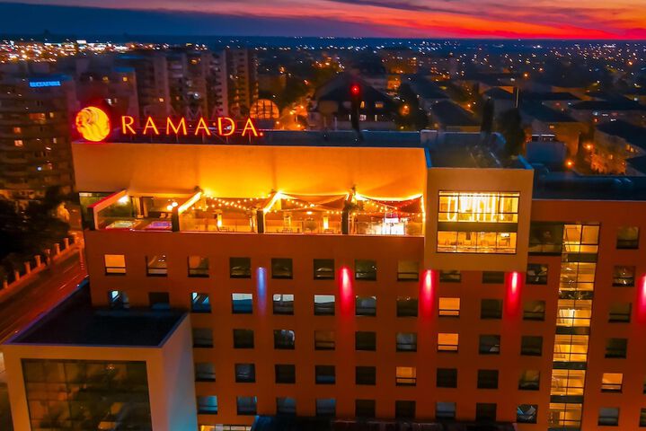 Hotel 83 of 98