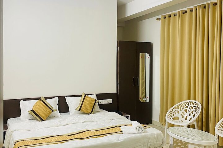 Room 4 of 29