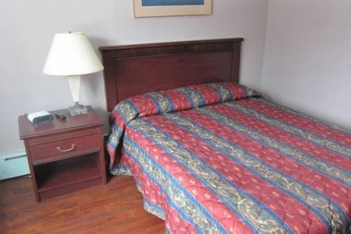 Room 19 of 22