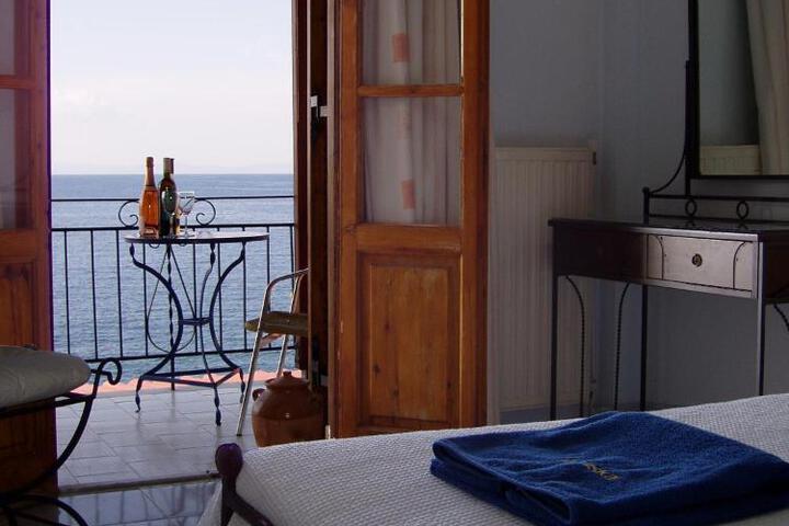 Anniska Hotel