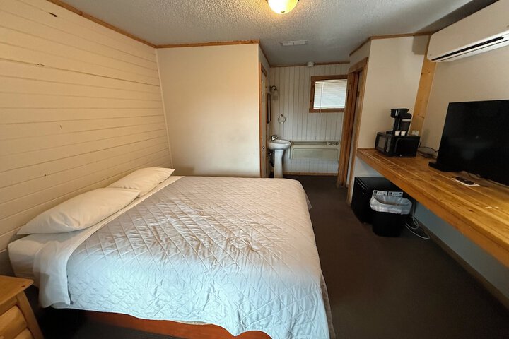 Room 20 of 32