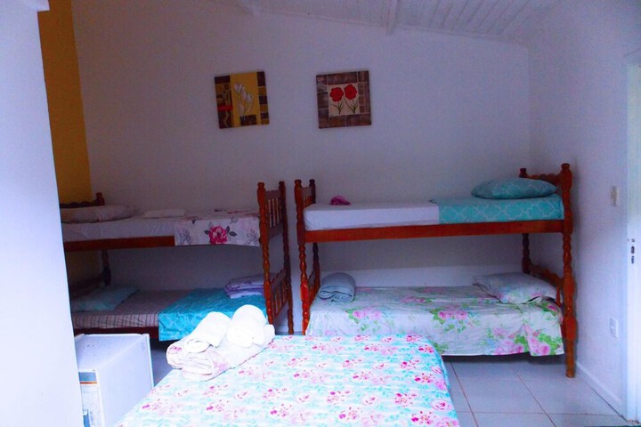 Room 9 of 48