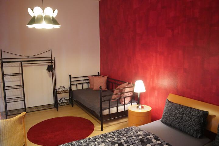 Room 7 of 45