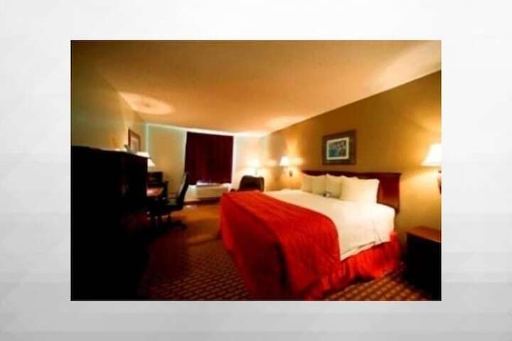 1 King Bed (1 of 5)