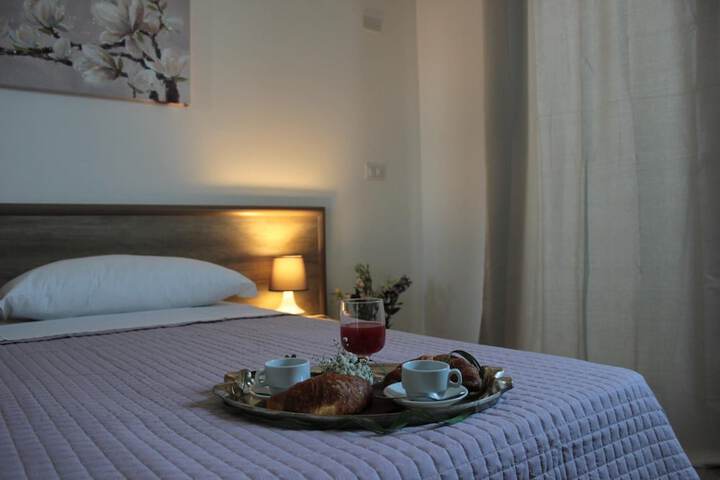 Room 16 of 44