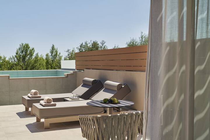 Terrace/Patio 43 of 115