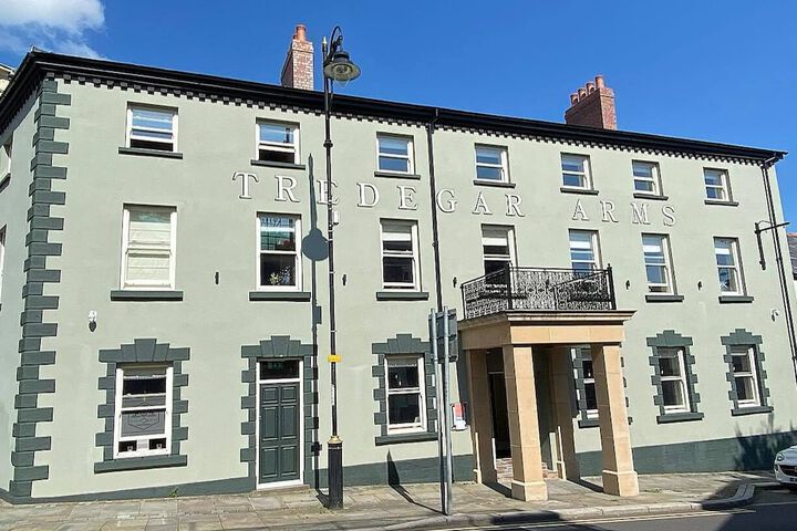 Tredegar Arms Hotel