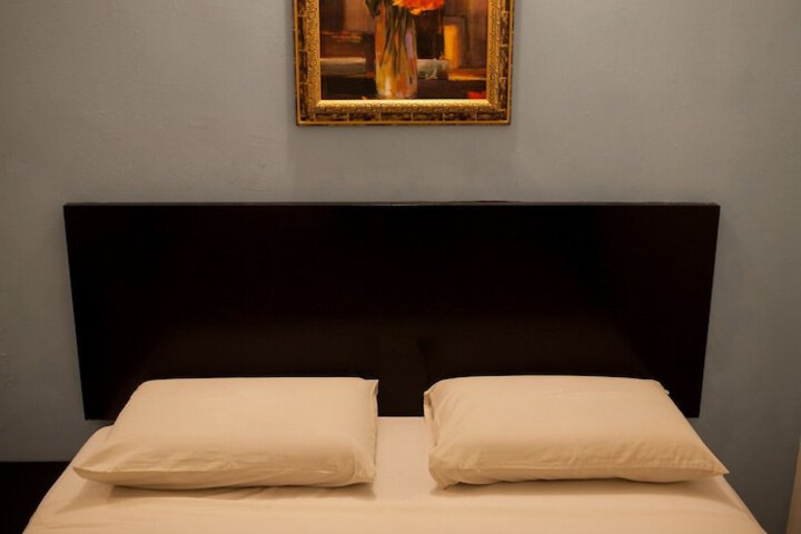 Room 14 of 35