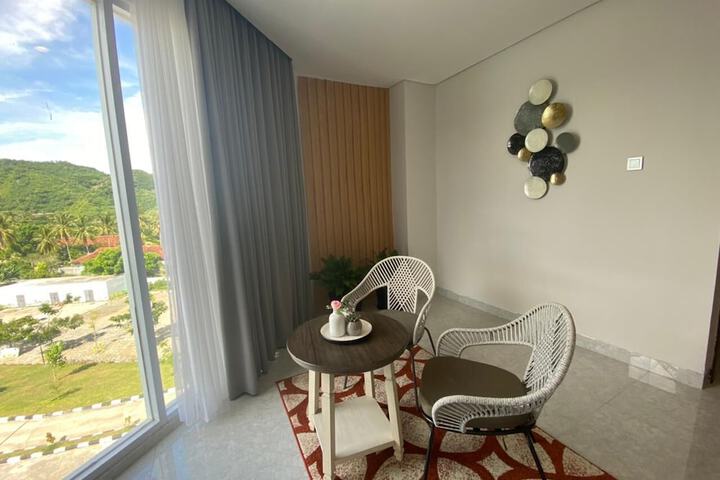 Room 36 of 73