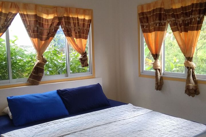 Room 12 of 95