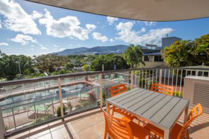 Terrace/Patio 31 of 33