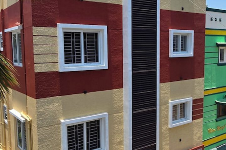 Hotel NJ RESIDENCY NEAR DLF IT PARK RMZ SOFTWARE PARK, L & T ECC, CHENNAI TRADE CENTRE & MIOT