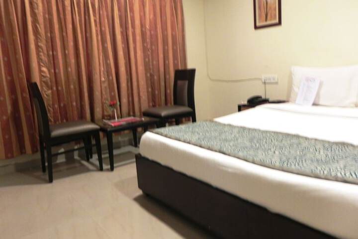 Room 10 of 44