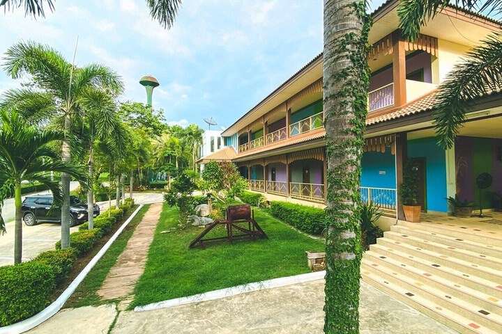 Hotel 66 of 66