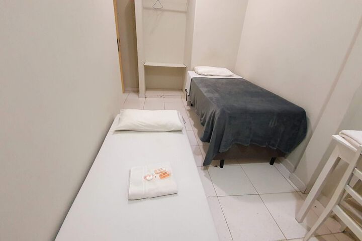 Room 8 of 58