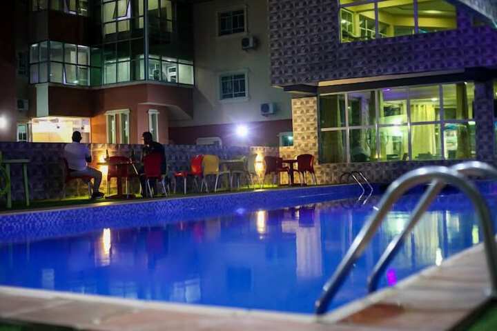 Pool 19 of 57