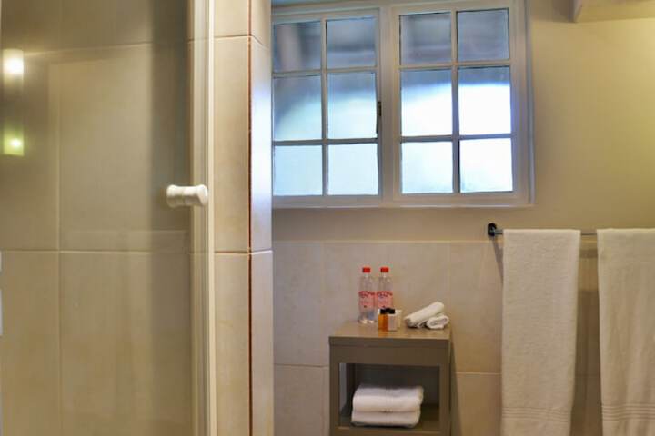 Room 149 of 517
