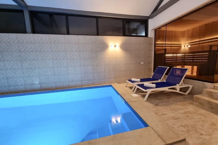 Pool 47 of 79