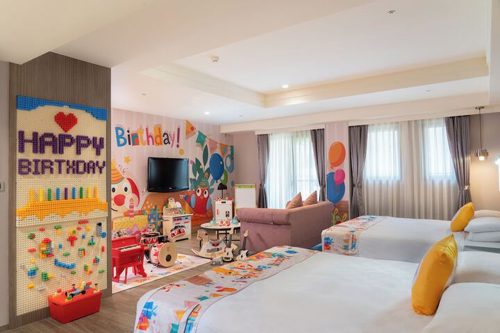 Room 14 of 41