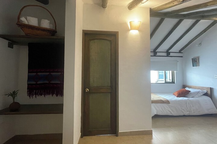 Room 27 of 57