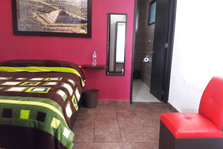 Room 13 of 53