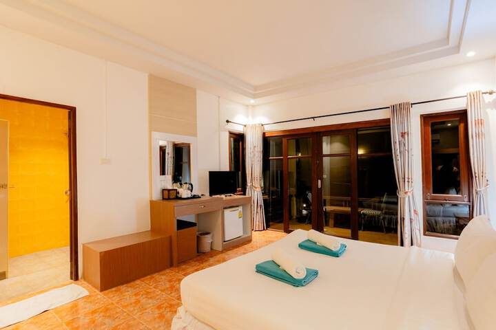 Room 38 of 94