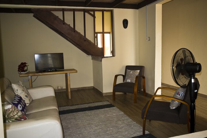 Room 7 of 17
