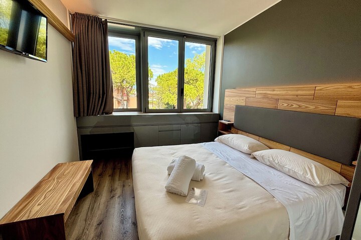Room 40 of 119