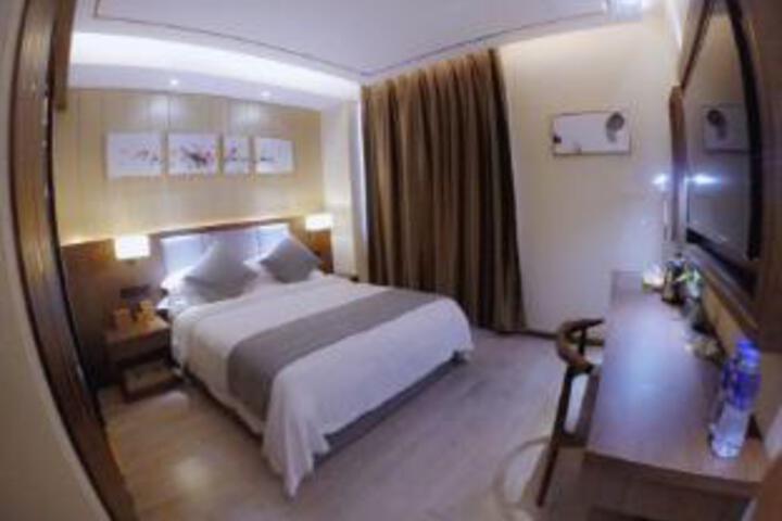 Room 22 of 23