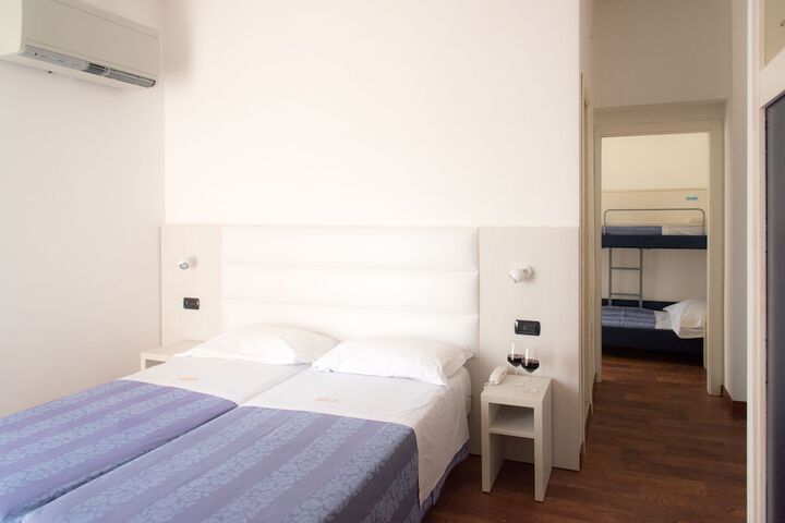 Room 19 of 63