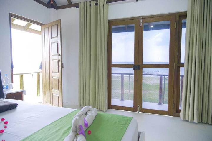 Room 2 of 12