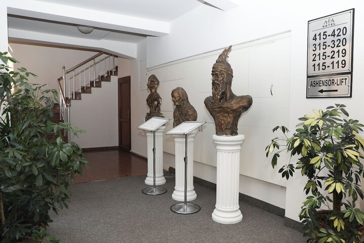 Ballroom/Hall 51 of 85