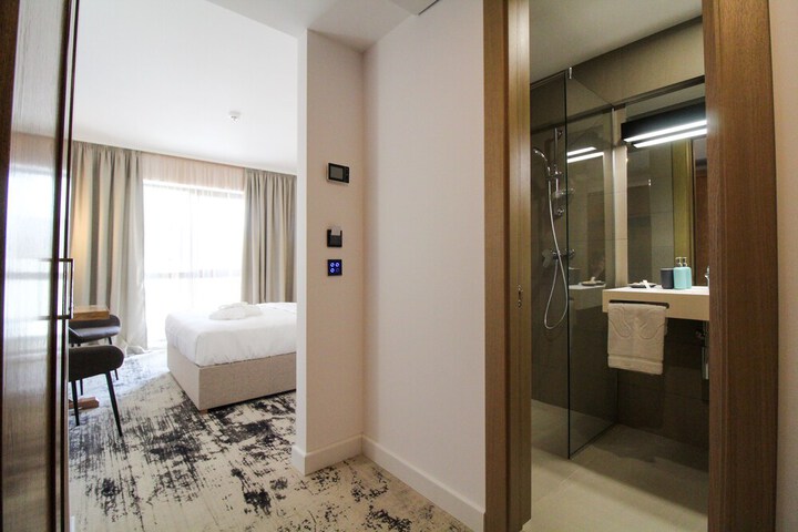 Ballroom/Hall 46 of 54