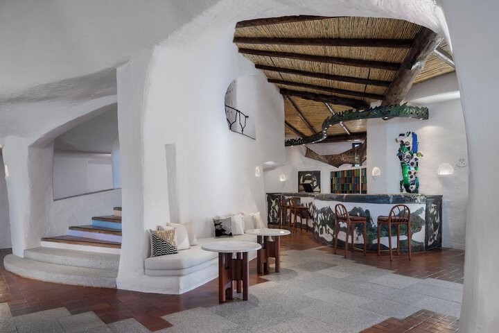 Guest Lobby