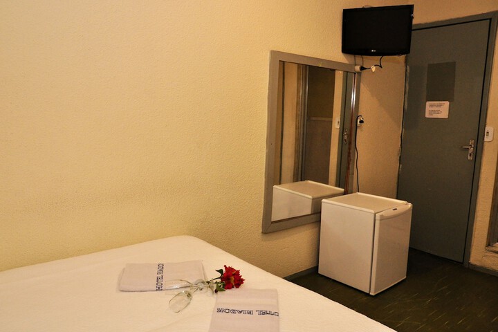 Room 10 of 47