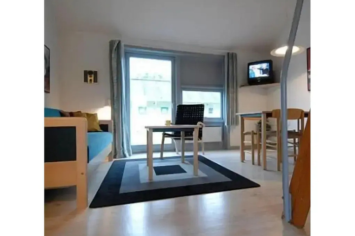 Room 2 of 23