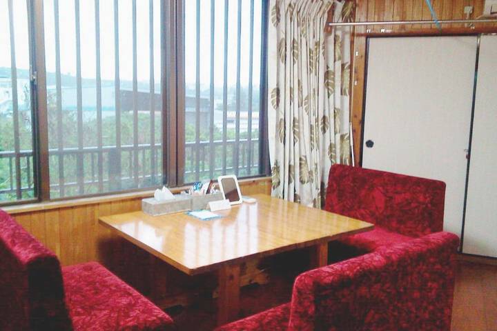 Room 3 of 58