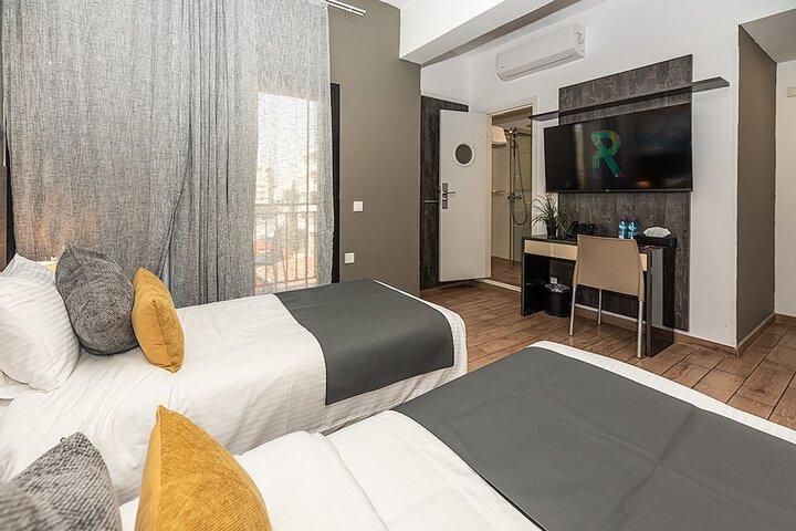 Room 64 of 216