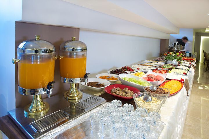 Breakfast/Coffee Service 49 of 84