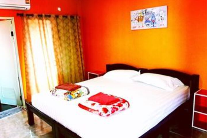 Room 82 of 106